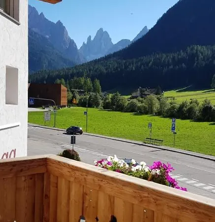 Aparthotel Riega Sexten