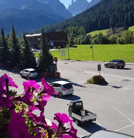 Aparthotel Riega 5*